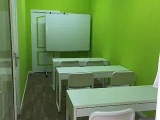 Ficha de Academia En Alcalá De Henares: Academia Carta Blanca