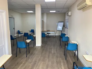Ficha de Academia Universal Guadalajara S L U