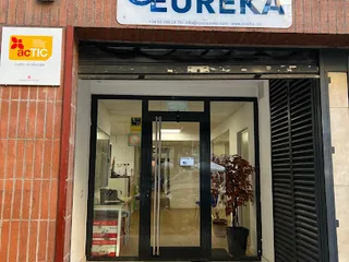 Ficha de Centre Oposicions Eureka